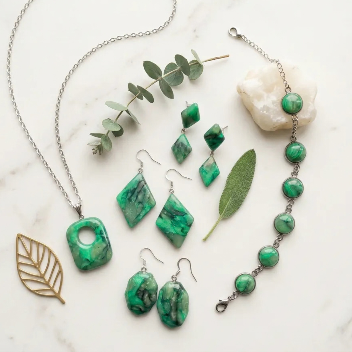 Emerald Jewellery Making Experience Kit